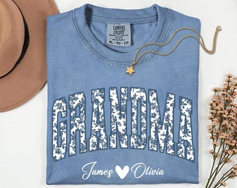 Custom Comfort Colors Grandma Shirt, Personalized Nana T-shirt,Gift For Grandmother,Mimi Gigi Shirt, Mother’s Day Gift, New Grandma Gift
