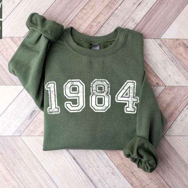 Custom Year Sweatshirt Custom Birth Date Sweatshirt for Woman retro 30th Birthday 40th Birthday 50th Birthday Gift Birth Women Man Hoodie