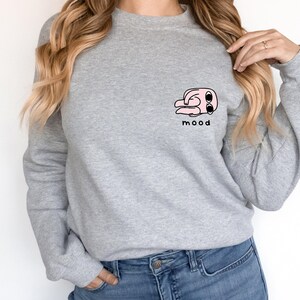 Sudadera estética de chica triste, sudadera con capucha de dibujos animados, regalo de salud mental, suéter universitario extragrande, sudadera divertida de humor, camiseta de dibujos animados tristes imagen 6