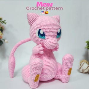 Mew Crochet pattern. PDF Plushie Amigurumi Pattern in English & Español