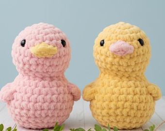 Crochet Duck Plush Toy – Handmade Chenille Stuffed Animal, Customizable Nursery Decor
