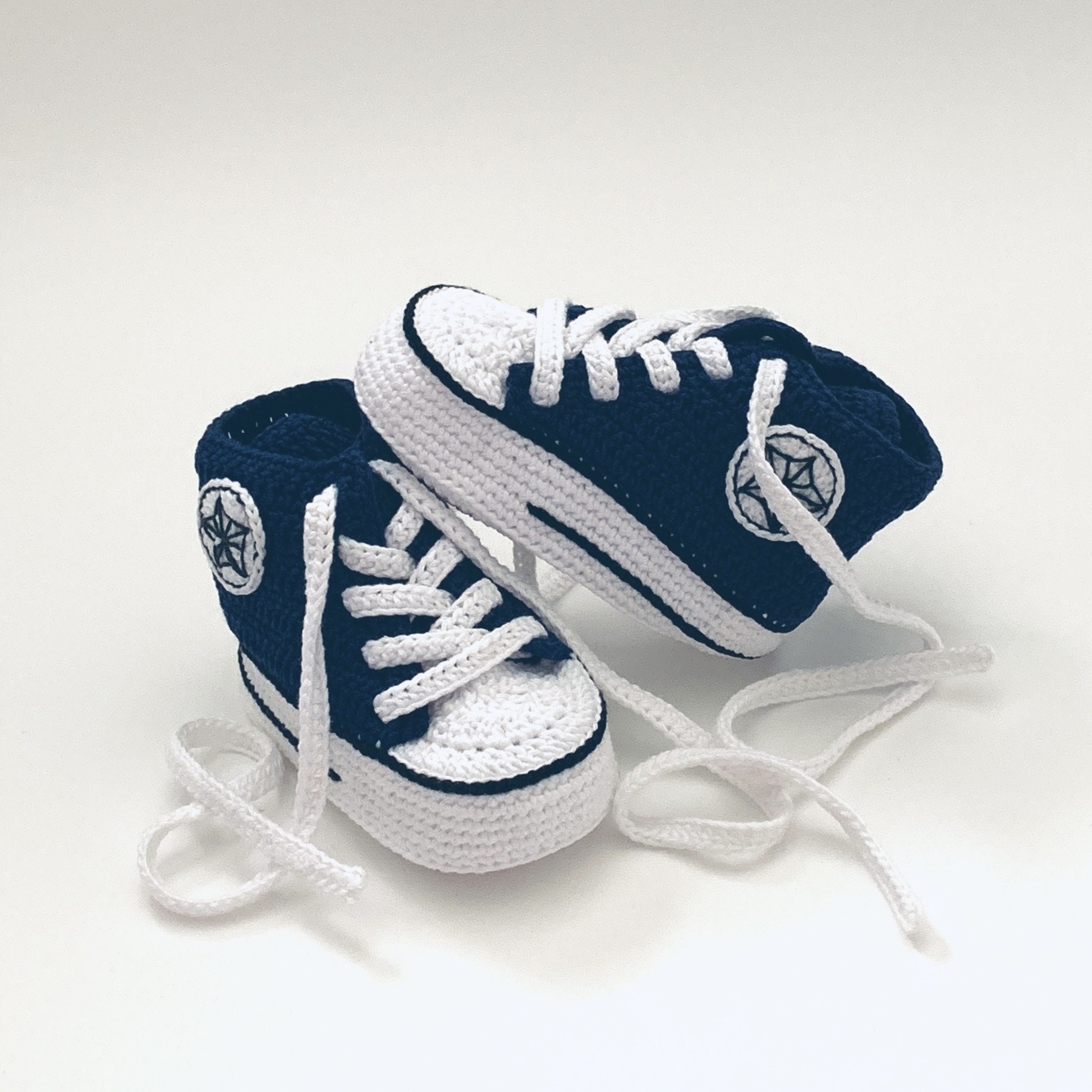 baby converse 6-9 months