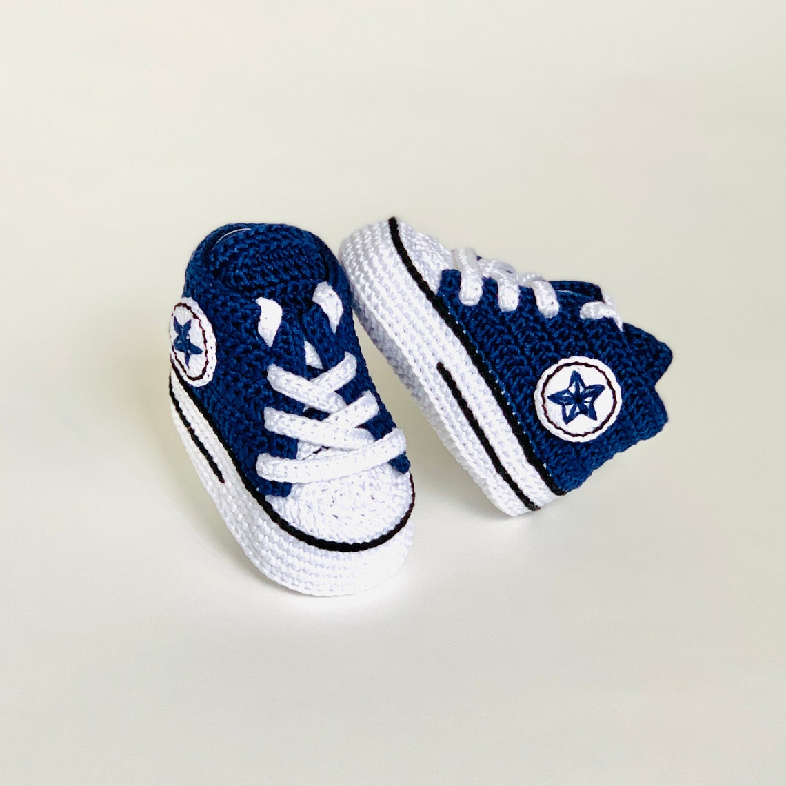 boy converse