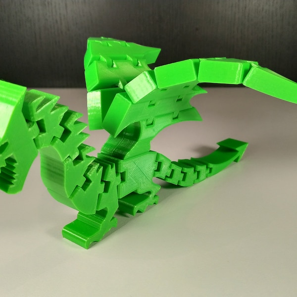Flexi Dragon articulated green with movable wings  3D Printed