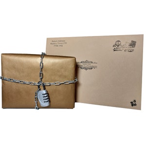 Escape Room Puzzle Game Kit - Lost Treasure Mystery - Lockable Gift Box