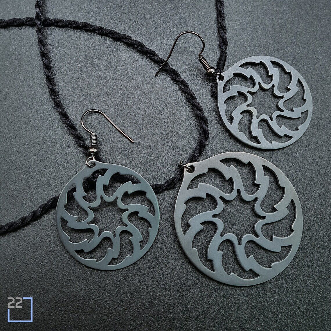 Titanium jewelry set Titanium pendant Engraved pendant Etsy