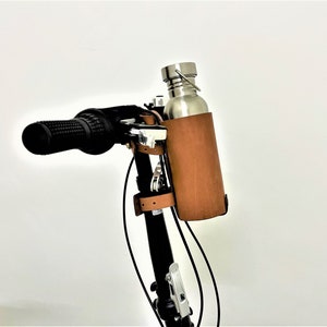 Bike bottle holder // Leather bottle holder // Bike bottle carrier // Bike bottle cage