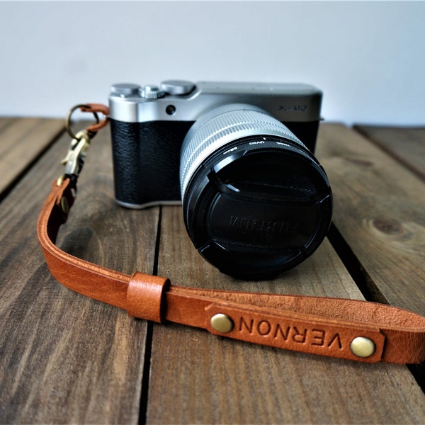 Leather Camera Wrist Strap + FREE Personalisation // Leather Camera Strap //  DSLR Wrist Strap // Valentine Gift // Gifts Under 20