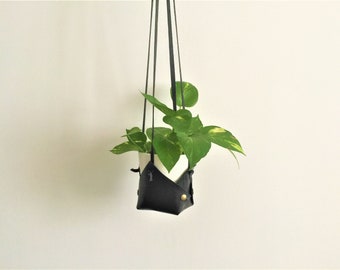 Leather Plant Hammock // Double Indoor Hanging Plant Hanger// Hanging Indoor Plant Holder // Minimal Planter Decor // Free Gift Wrapping