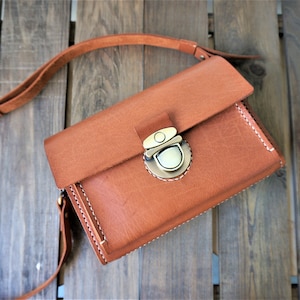 FREE !!!  Holiday Gift WRAPPING SERVICE // Crossbody buckle bag  // Leather Shoulder Bag // Handmade Leather Bag // handmade stitch