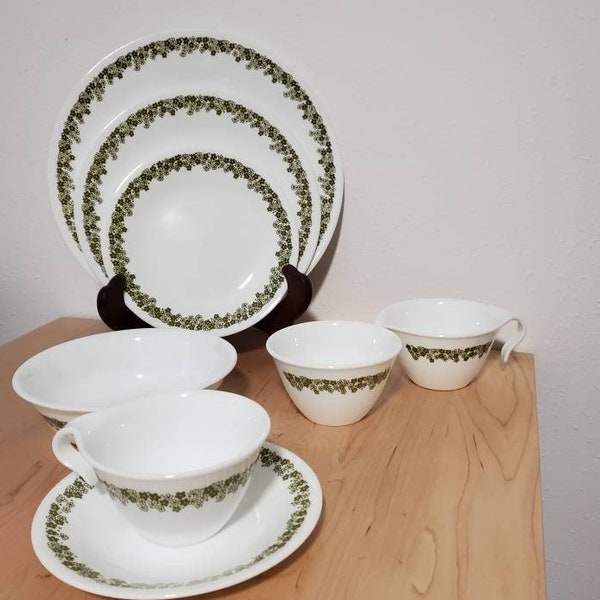 Variety of Spring Blossom Items, Vintage Corelle, Dinner, Salad, Dessert Plates, Cereal & Berry Bowls, Cups