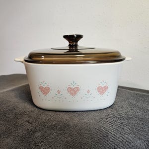 Corning Ware Forever Yours Casserole, A-3-B, 3 Liter with Amber Lid