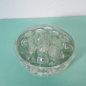 3&quot; Flower Frog, Clear Glass, Holds 11 Cut Flowers