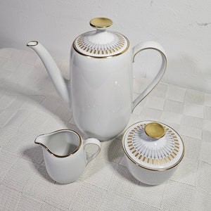 Seltmann Weiden Tea or Coffee Set with Creamer and Sugar, E Bavaria W.Germany Porcelain Set