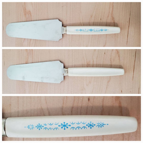 Regent & Sheffield Snowflake Pattern Pie Server