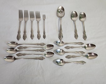 Oneida Raphael Stainless Steel Flatware - Variety of Pieces