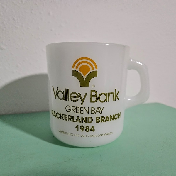 Green Bay, Wisconsin Valley Bank Packerland Branch 1984 Mug, Galaxy Mug