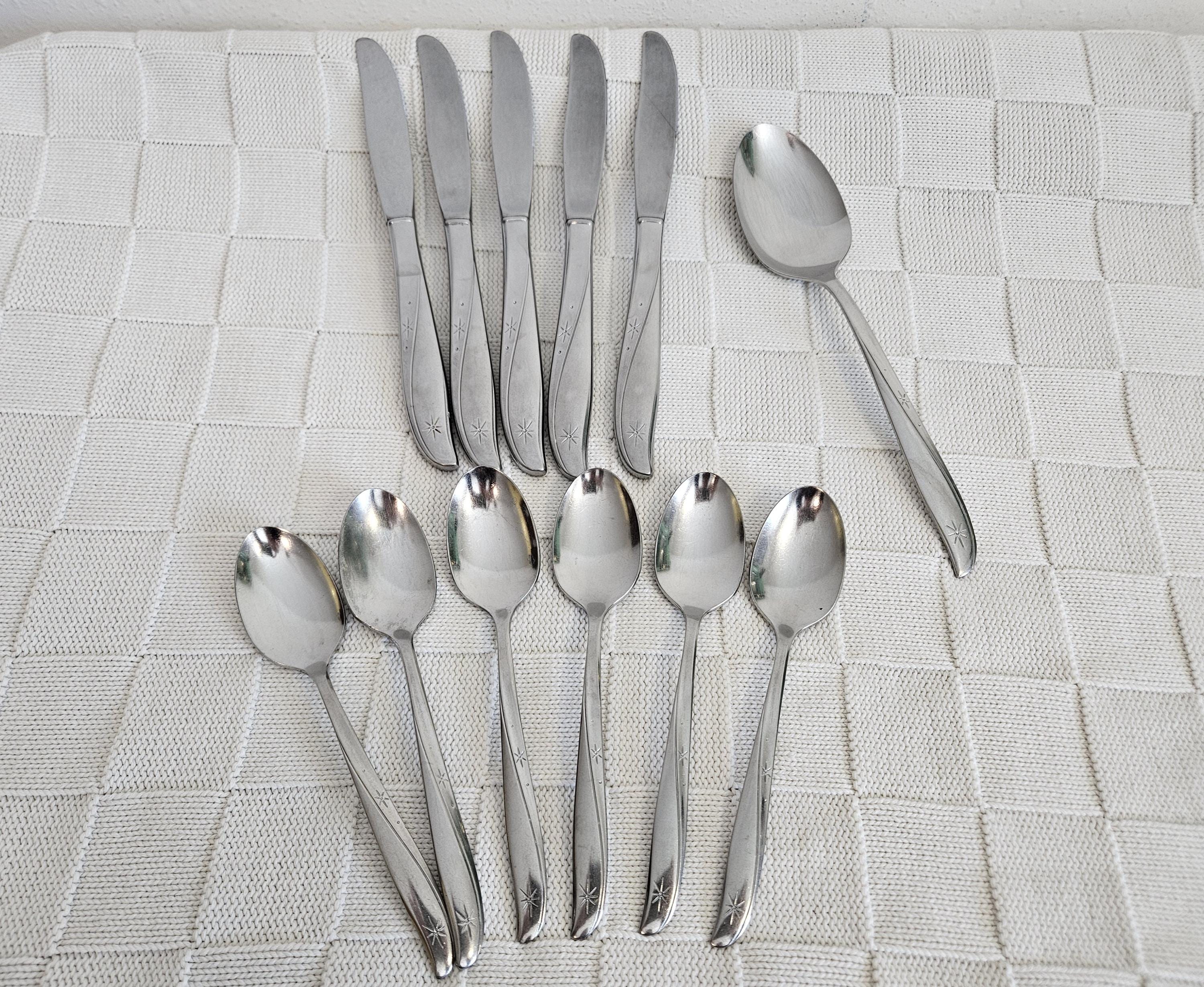 Twin Star Pattern by Oneida Community Flatware, Teaspoons Hollow