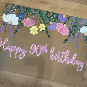 Blommig födelsedagsbanderoll / Handmålad banderoll / Brun pappersbanderoll / Blommor / Festbanderoll / Födelsedag / Anpassad bild 2