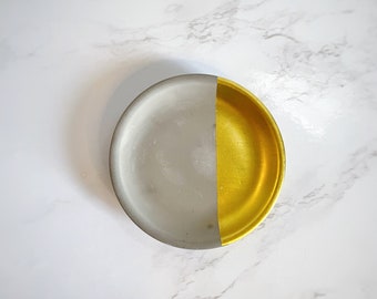 Jewelry Dish, Gray and Gold, 3.25 inches