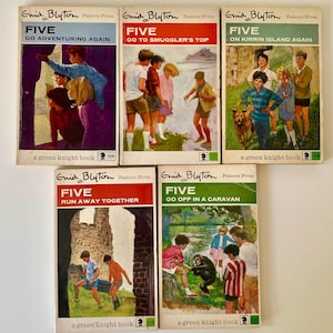 Rare Famous Five Book Set: Enid Blyton 1970s Knight Print