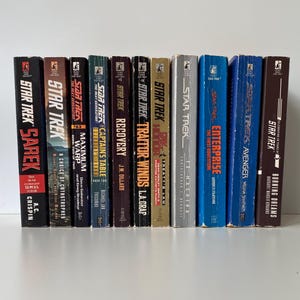 Vintage Star Trek Pocket Books: Sci-Fi Novels, Captain Kirk & Spock