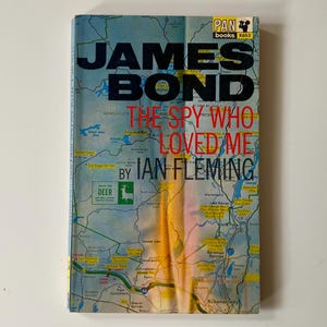 Vintage James Bond Book: The Spy Who Loved Me - Ian Fleming 1967 Pan Books