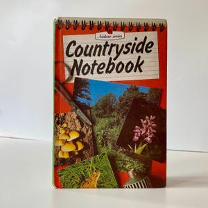 Ladybird Countryside Notebook - Ladybird Nature Books British Wild Flowers & Animals Books - 1980s Gift - Series 536