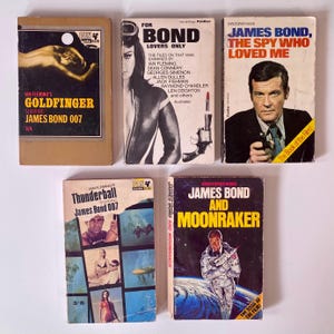 Vintage James Bond Book Set: Ian Fleming Pan Books, Film Covers 1964-1977