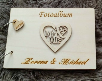 Mr&Mrs Fotoalbum Gästebuch Holz Hochzeit Wunschgravur -text Verlobung Geburtstag personalisiert