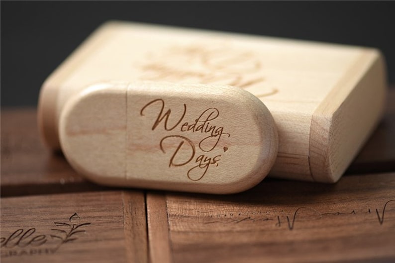 USB-Stick mit Gravur 32 / 64 GB Geschenkbox Holz Eheringe Hochzeit Wunschtext Liebe personalisiert Bild 6