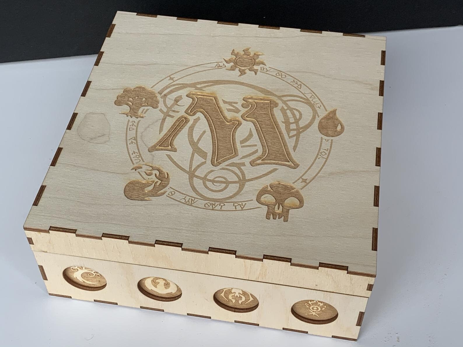 Boîte De Rangement Cartes Jeu DaMohony - Cuir PU - 350+ Cartes - Compatible MTG, CCG - Avec Plateau Dés