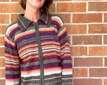 Cardigan rayé zippé sur le devant vintage des années 90 / petit coin décontracté / col / tricot de coton ramie / coupe boxy / couleurs chaudes d'automne / taille petite