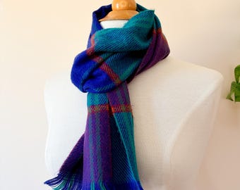 Écharpe d'hiver vintage tartan ton bijou / franges / toucher doux de cachemire / 61 po. de long 9,5 po. de large