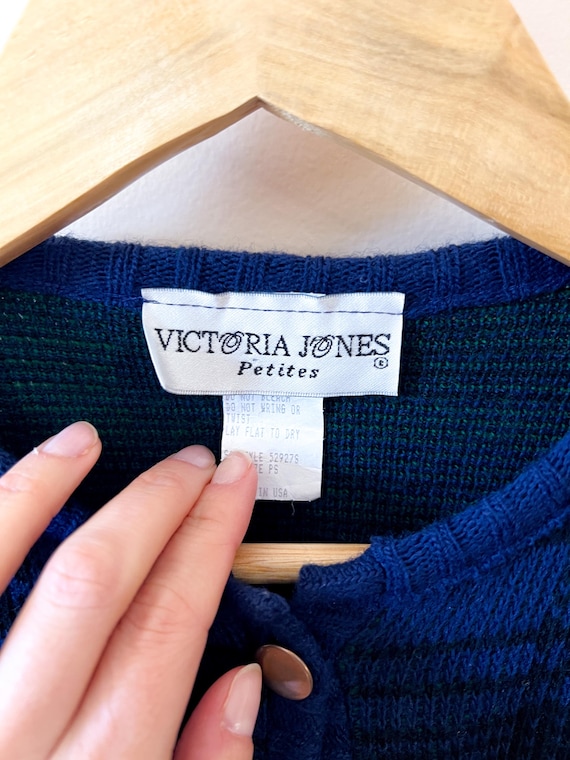 90s Vintage Green & Blue Plaid Cardigan / Victoria Jones