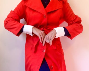 60s Vintage Mod Orange Trench Coat: Wide Collar, Gold