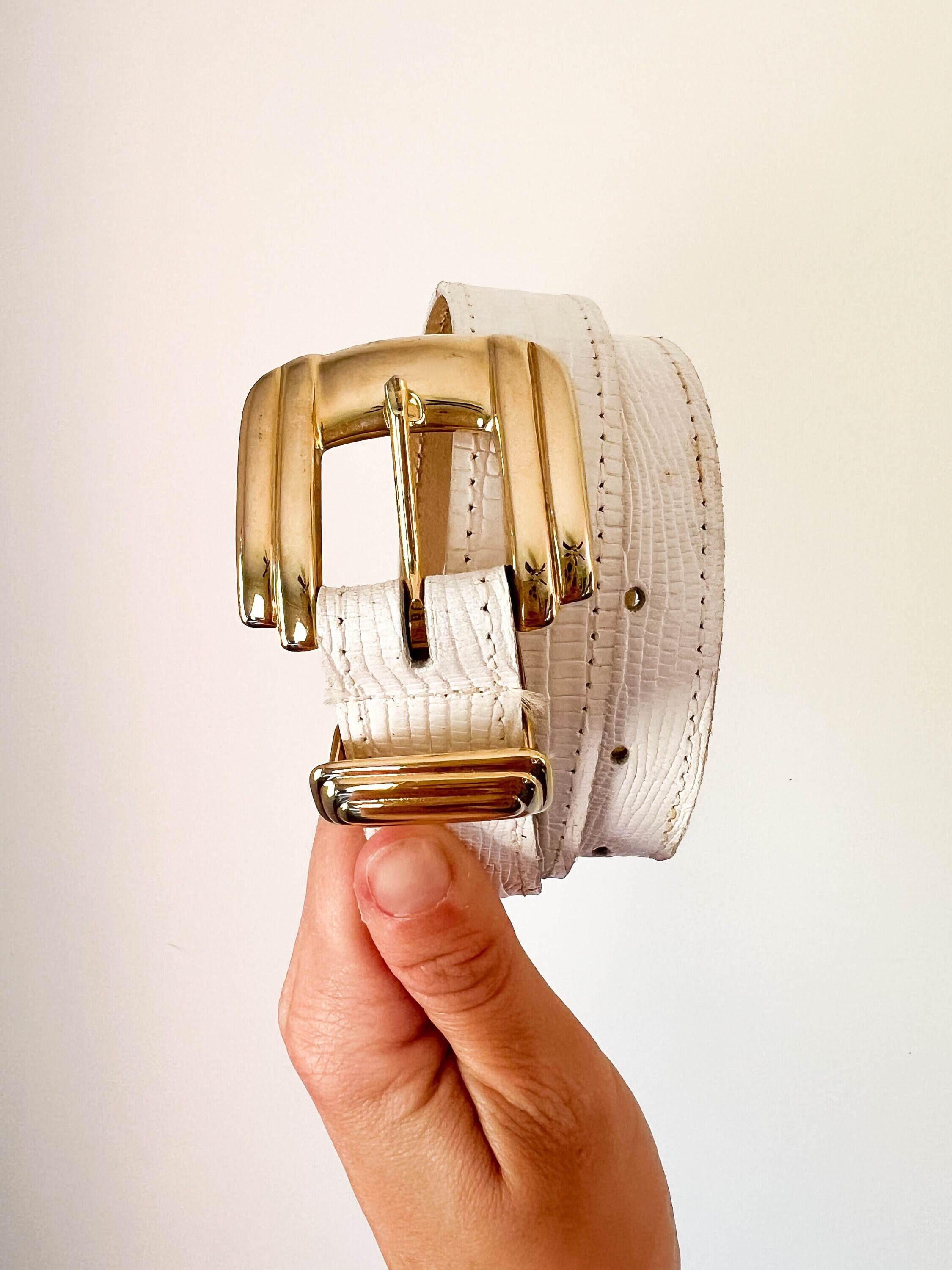 Vintage 90s White Genuine Leather Belt w/ Chunky Gold Statement Buckle Sz Small Buy Womens White Western Belt With Gold Buckle  main image 4