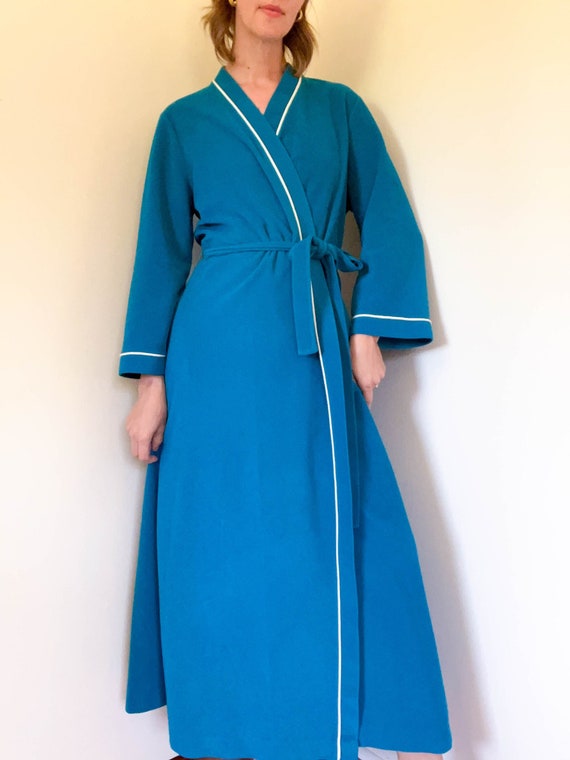70s vintage princess cut velour dress robe / vani… - image 1