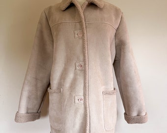 Jaren 90 vintage suède shearling jas / Jones New York / Vintage Barn Jacket / Beige faux suède / maat L