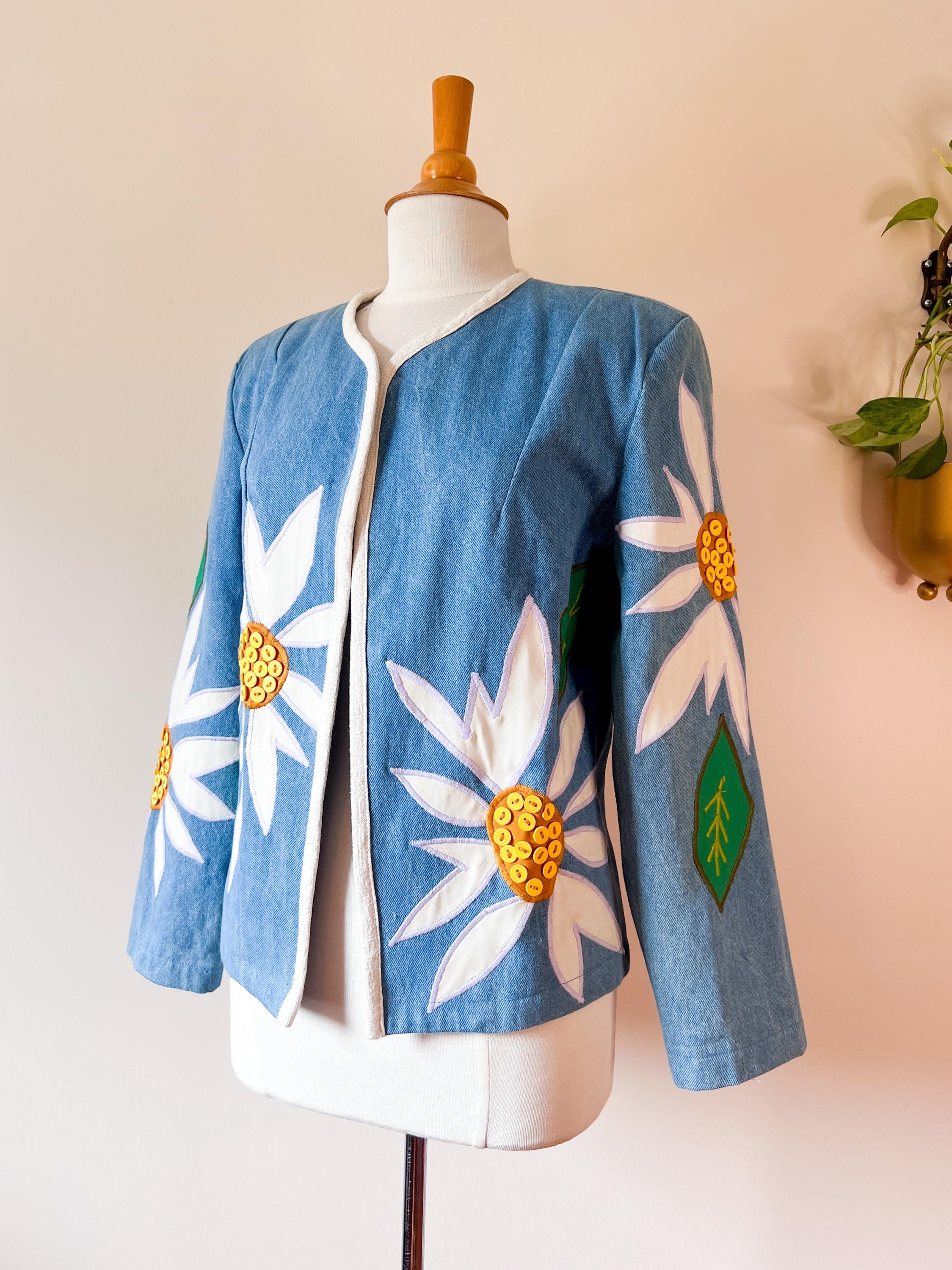 Vintage Denim Patchwork Blazer / Giant Floral Appliqué / Fitted Blazer Open Front / Size Medium