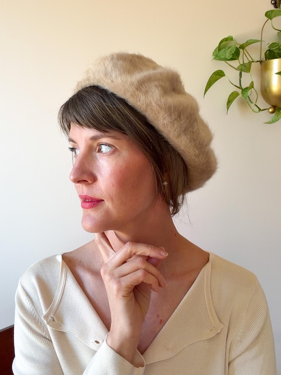 Y2K Vtg KANGOL Furgora Beret / Beige / One Size / Fur Beret / Angora Beret