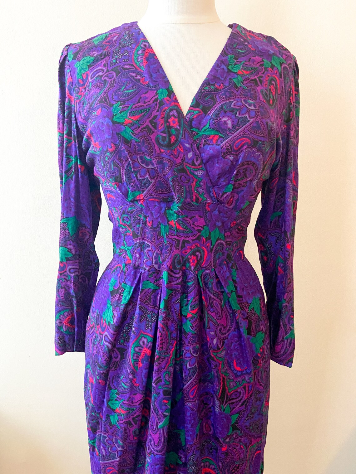 80s Vintage Purple Paisley Dress / Puff Sleeve Long Sleeve / V | Etsy