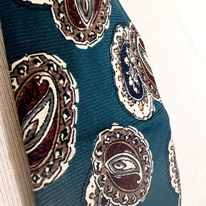 Cravate en soie cachemire vintage des années 80 / Claiborne / Teal marron Paisley / vêtements pour hommes vintage / 3,5&quot; de large
