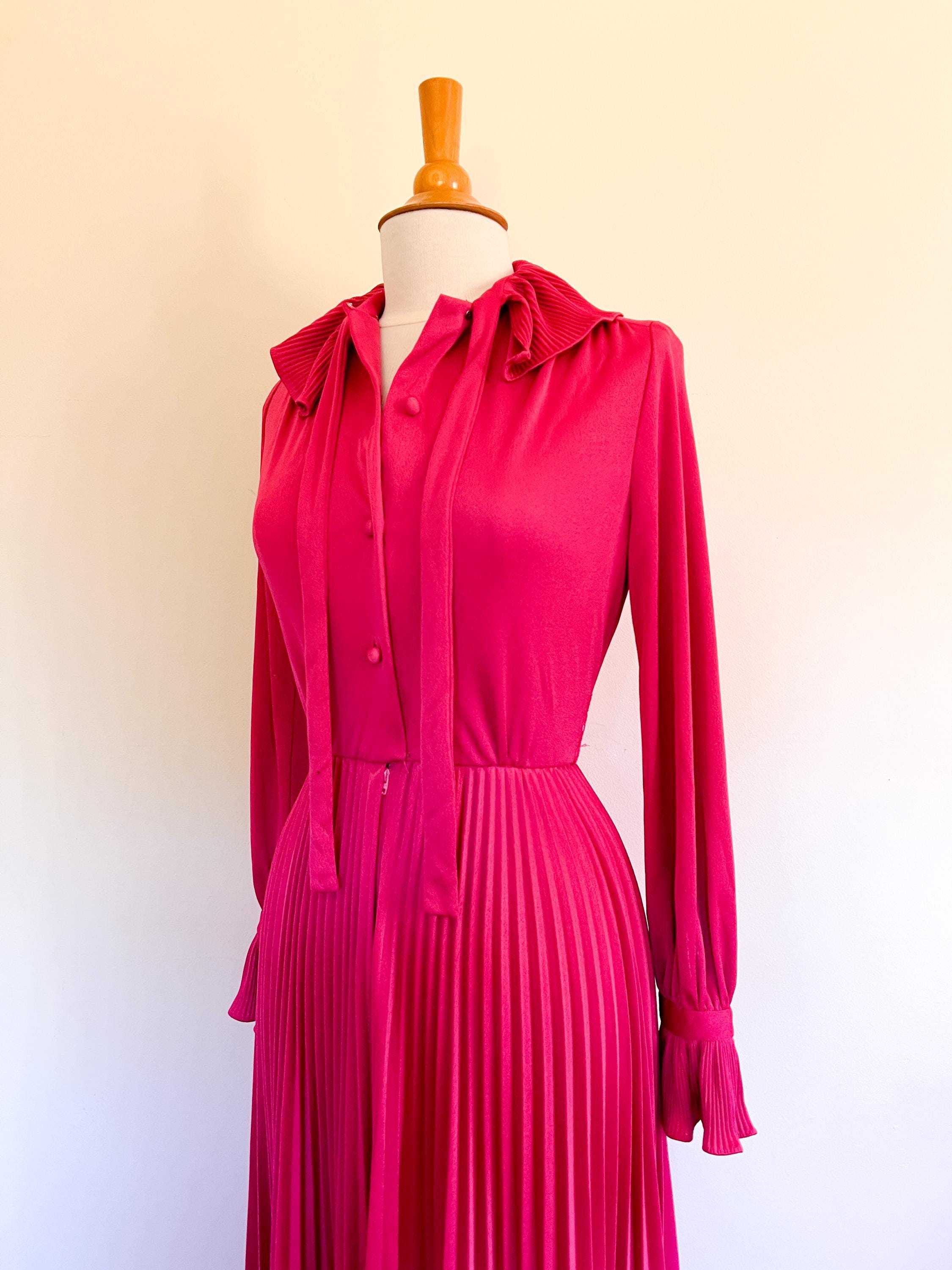 Raspberry Ruffle Retro Signs 70s Vintage Raspberry Maxi Dress / Miss Elliette / Accordion Pleat ...