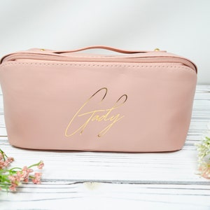 Custom Makeup Bag • Personalized Bridesmaid Gifts • Wedding Gift • Travel Toiletry Bag • Cosmetic Bag • Birthday Gift • Gift for Her