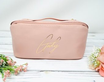 Custom Makeup Bag • Personalized Bridesmaid Gifts • Wedding Gift • Travel Toiletry Bag • Cosmetic Bag • Birthday Gift • Gift for Her