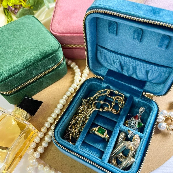 Italian Velvet Custom Jewelry Box, Travel Jewelry Organizer, Christmas Gift, Holiday Gift, Storage Case, Perfect for Her, Birthday Gift
