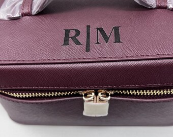 Laser Engraved Leather Travel Cosmetic Case: Personalized Toiletry Bag