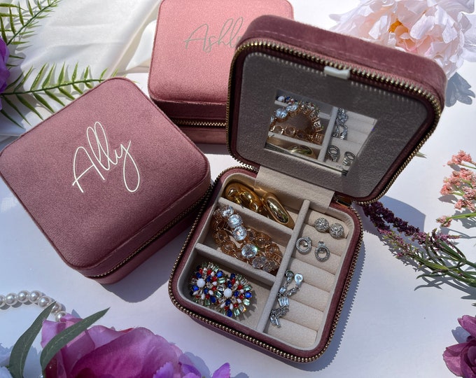 Featured listing image: Personalized Italian Velvet Travel Jewelry Box, Bridesmaid Gift