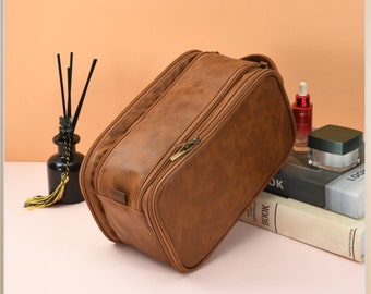 Personalized Faux Leather Toiletry Bag, Men's Dopp Bag, Groomsmen, Christmas Gift for Dad, Anniversary
